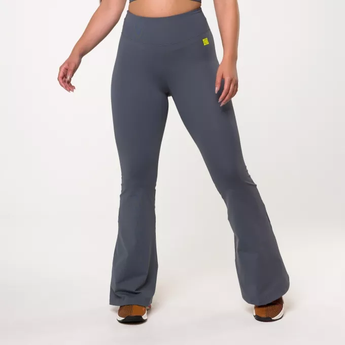Calça Flare